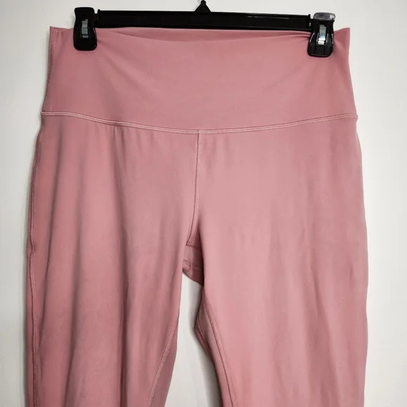SOLD 🌟Lululemon Align High-Rise Crop Pant Leggings 25" in Pink Puff Size 14 - Picture 3 of 13